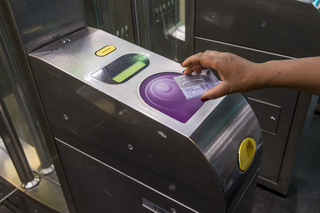 Prendre Le M tro Ou Le RER Paris Guide Du Voyageur RATP